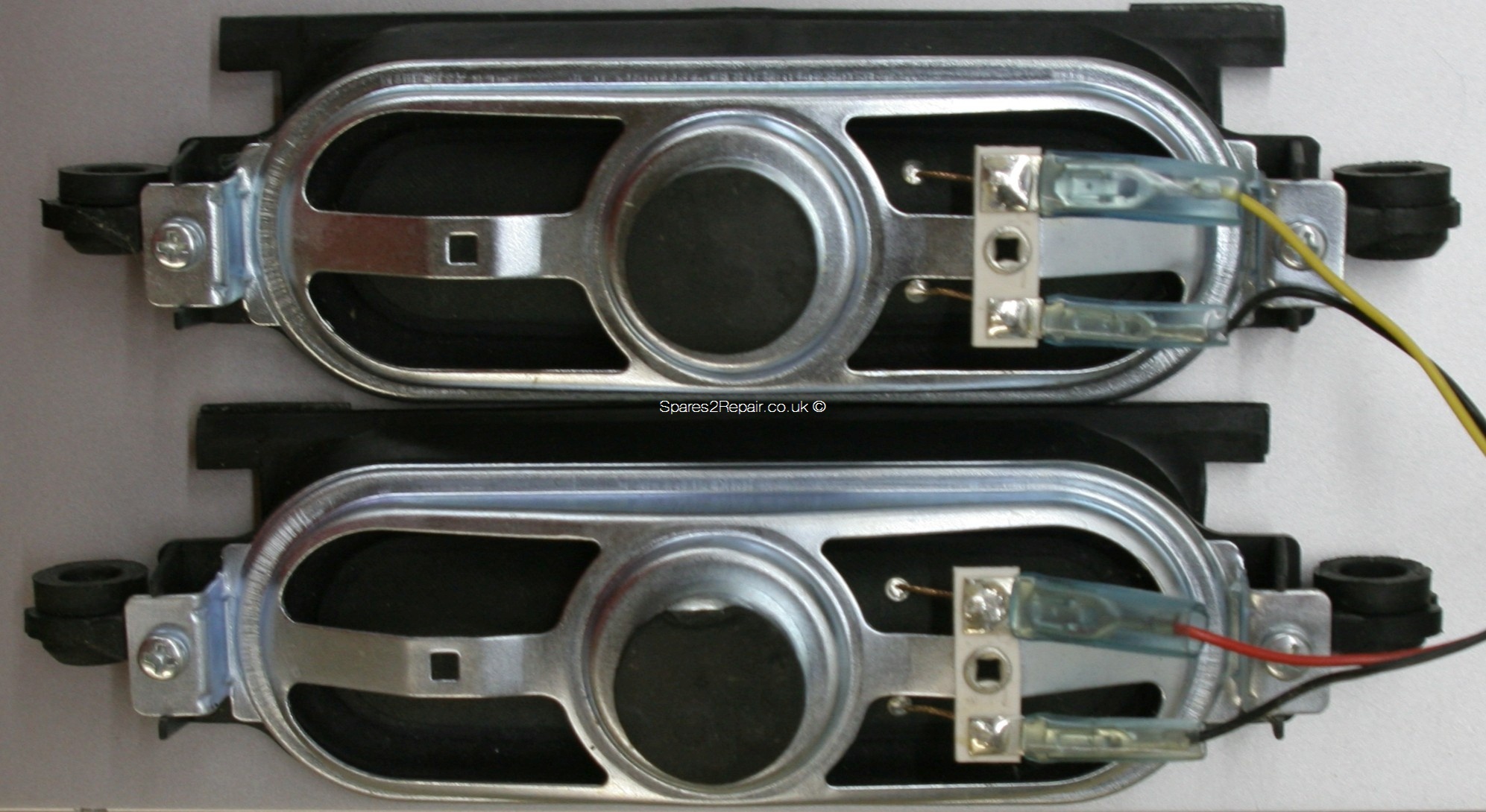 Samsung BN96-04768B Speakers
