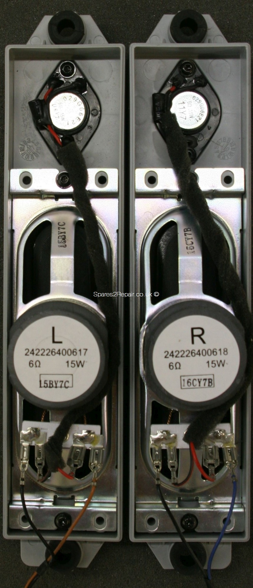 37PFL5522D - Speakers