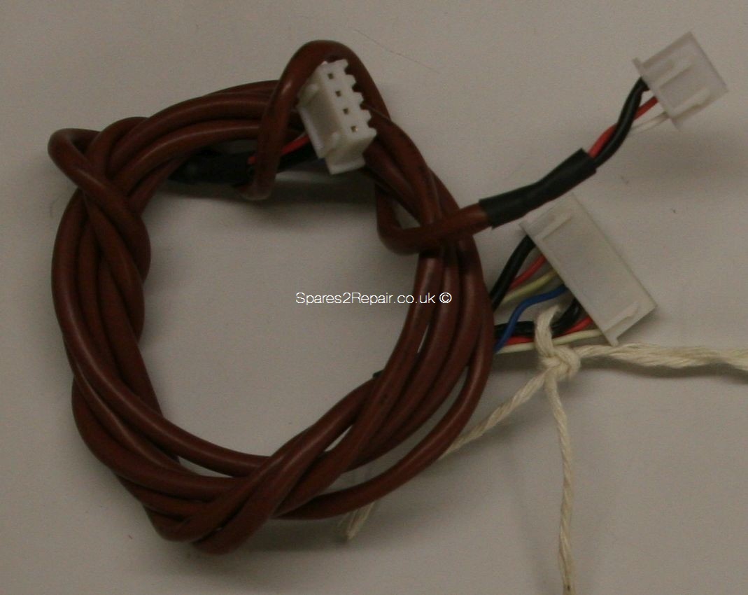 Pentus LC32W5S - Main AV to IR and Buttons